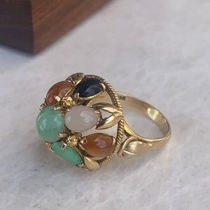 14K Vintage Estate Multi Stone Jade Dome Ring Size 7 1/4